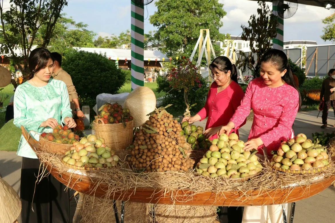 Lễ hội Trái cây Đồng Tháp đón khoảng 500.000 lượt khách, thu về 4,5 tỉ đồng- Ảnh 1. Lễ hội Trái cây Đồng Tháp đón khoảng 500.000 lượt khách, thu về 4,5 tỉ đồng- Ảnh 1.