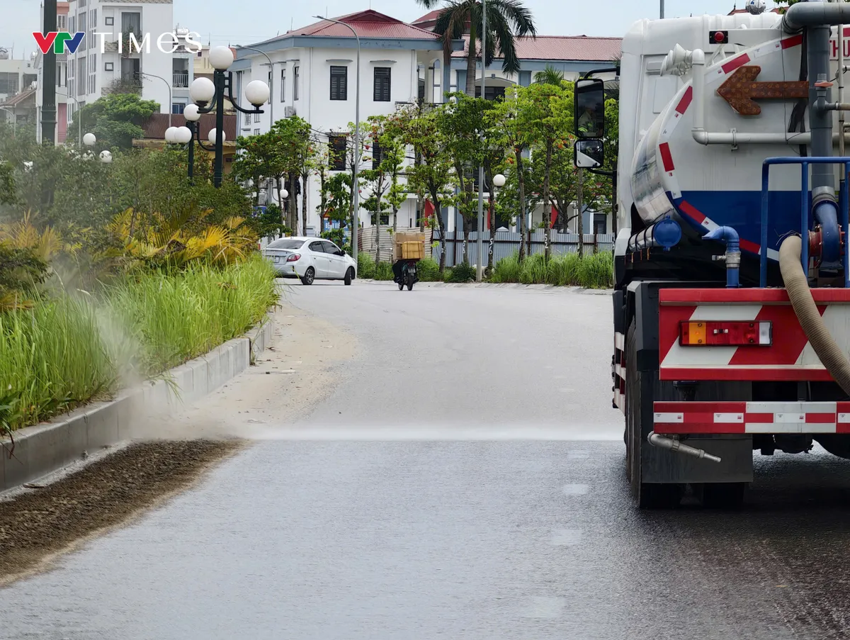 H&agrave; Nội: Siết chặt quản l&yacute; vận tải, xử l&yacute; nghi&ecirc;m hơn 1.600 xe tải vi phạm - Ảnh 9.