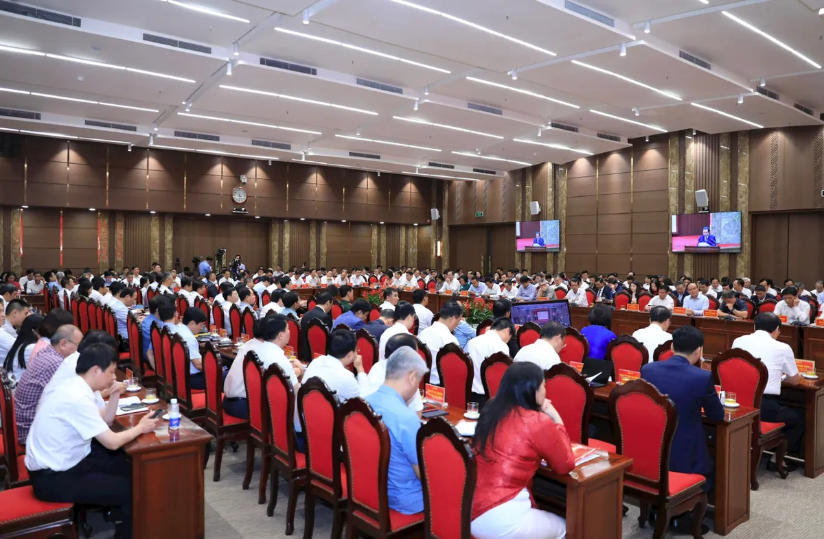 Trưởng ban Tổ chức Trung ương: Hà Nội phải là trung tâm đổi mới quản trị quốc gia - Ảnh 2.