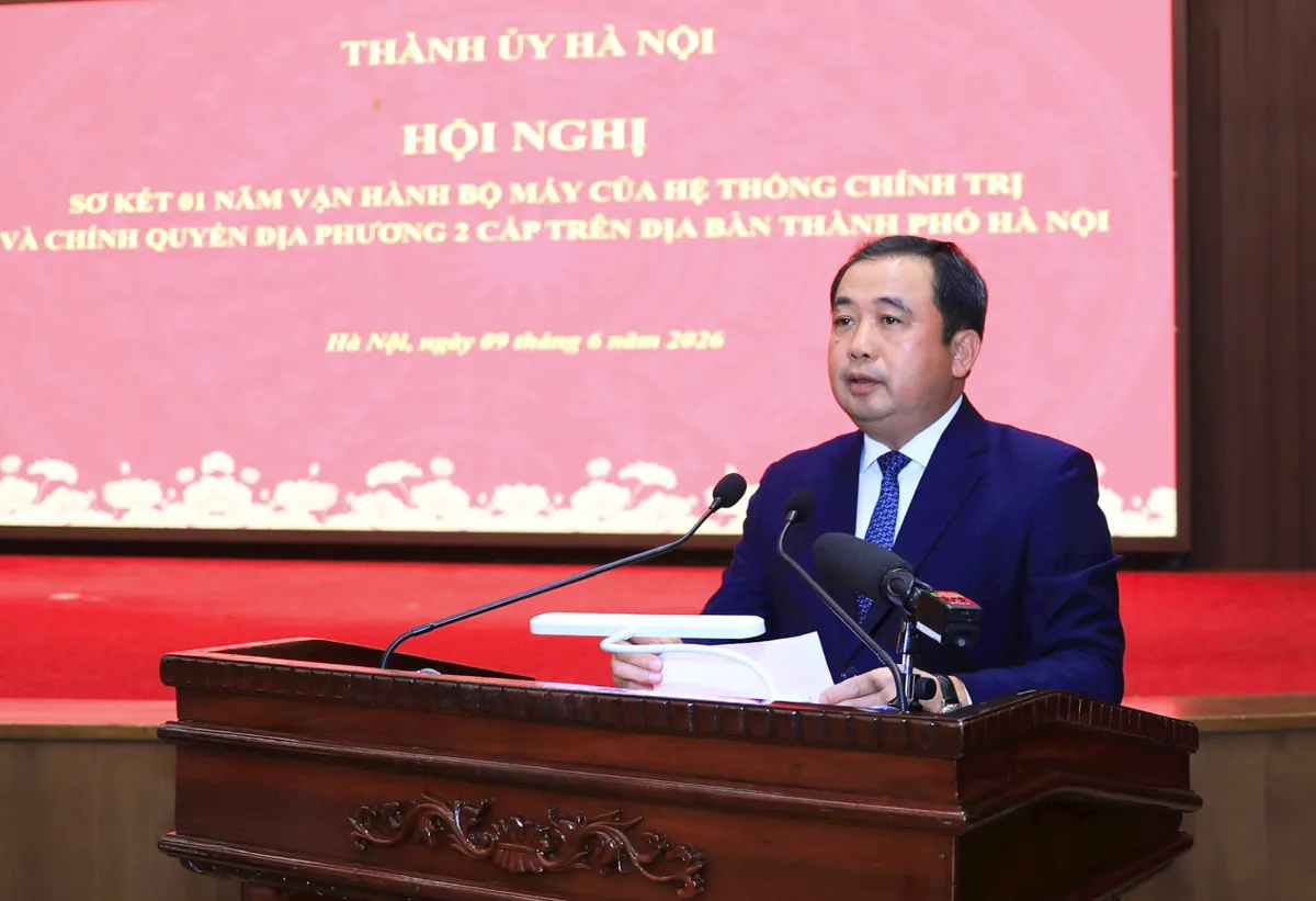 Hà Nội sơ kết 1 năm vận hành chính quyền 2 cấp: Chuyển mạnh sang quản trị số - Ảnh 1.