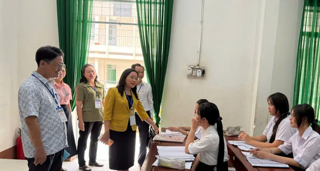 Đắk Lắk đảm bảo an ninh trong kỳ thi tốt nghiệp trung học phổ thông năm 2026- Ảnh 2. Đắk Lắk đảm bảo an ninh trong kỳ thi tốt nghiệp trung học phổ thông năm 2026- Ảnh 2.