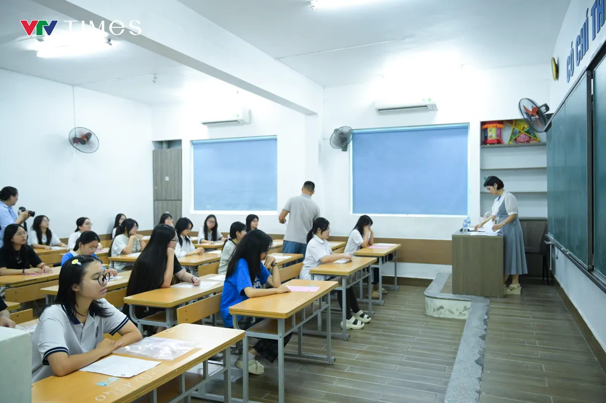 Hoàn tất thủ tục dự thi tốt nghiệp THPT 2026, thí sinh cả nước sẵn sàng 'vượt vũ môn' - Ảnh 13.