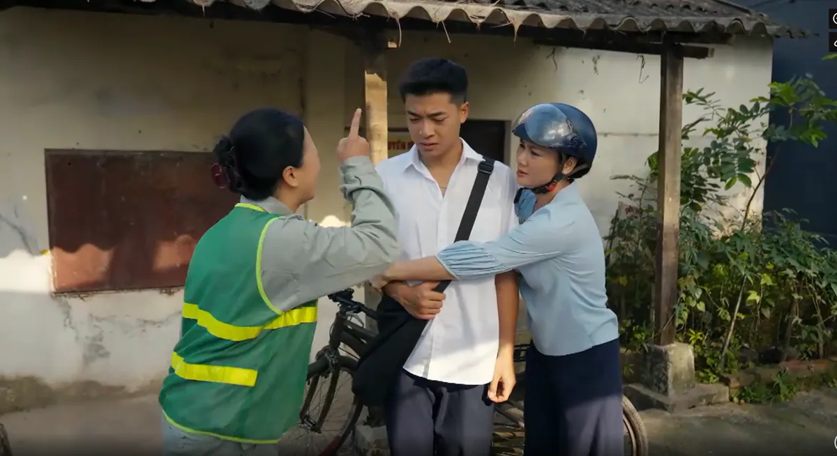 Phía bên kia thành phố - Tập 9: Cương nghi oan cho Khuê tố Lan trộm cắp, tình bạn tri kỷ đối mặt sóng gió - Ảnh 17.