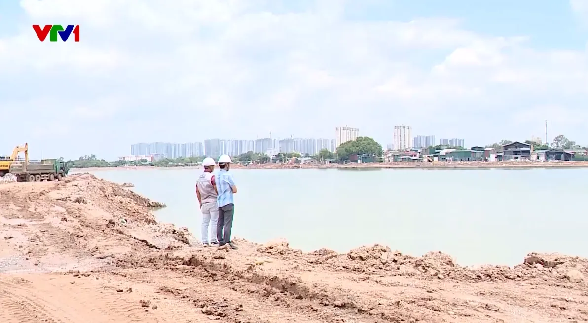 Ngập sâu sau mưa ở Hà Nội cải thiện nhờ các dự án chống ngập - Ảnh 2.