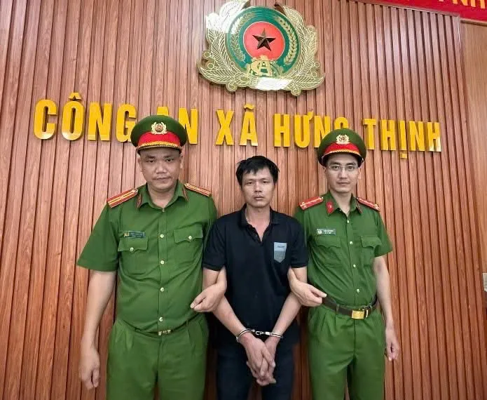 Đột nhập tiệm v&agrave;ng giữa đ&ecirc;m, thanh ni&ecirc;n trộm số t&agrave;i sản trị gi&aacute; khoảng 3 tỷ đồng rồi sa lưới- Ảnh 1.