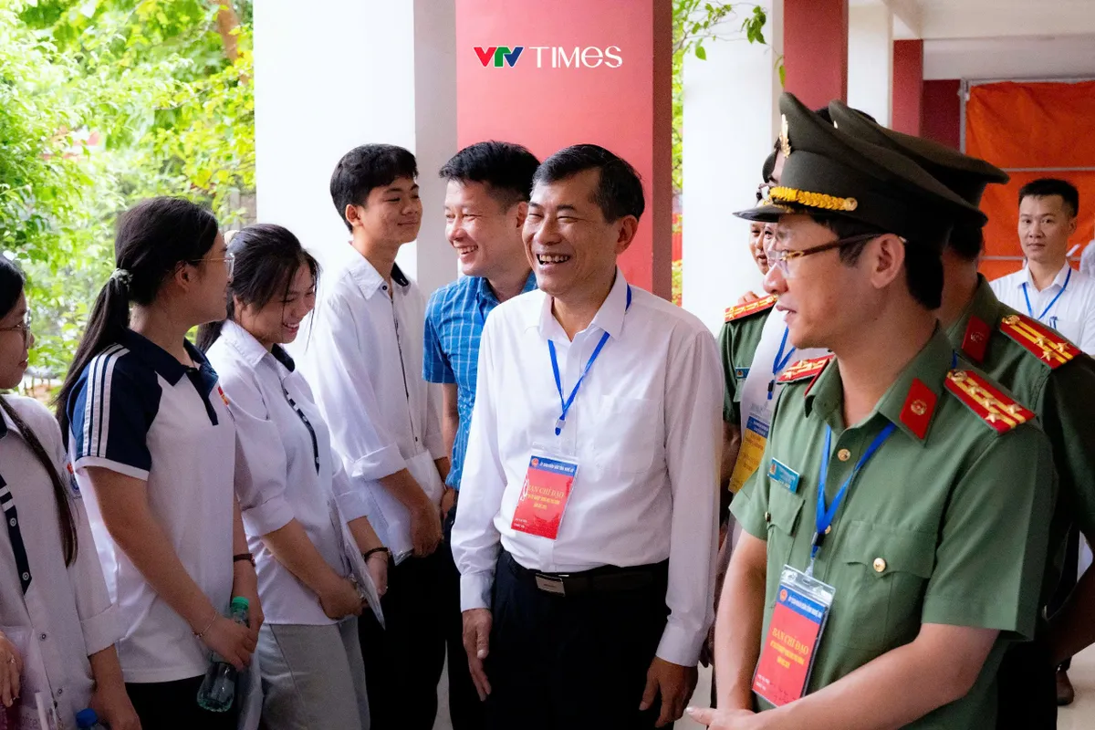 Nghệ An hơn 42.000 thí sinh chính thức bước vào Kỳ thi tốt nghiệp THPT năm 2026 - Ảnh 1.