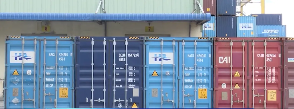 Tiếp nhận hàng viện trợ của Chính phủ Cộng hoà Belarus- Ảnh 1. Tiếp nhận hàng viện trợ của Chính phủ Cộng hoà Belarus- Ảnh 1.