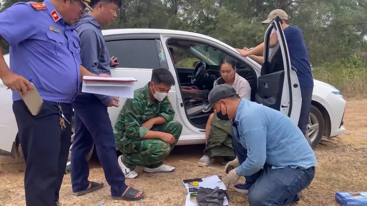 Bắt giữ đối tượng vận chuyển ma tuý khu vực biên giới biển- Ảnh 1. Bắt giữ đối tượng vận chuyển ma tuý khu vực biên giới biển- Ảnh 1.