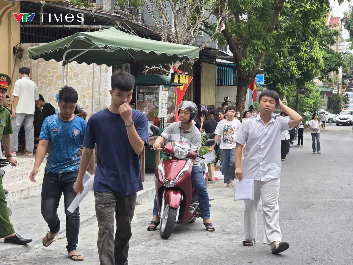 Ph&uacute; Thọ: Gần 48 ngh&igrave;n th&iacute; sinh bước v&agrave;o m&ocirc;n thi đầu ti&ecirc;n kỳ thi tốt nghiệp THPT năm 2026  - Ảnh 4.