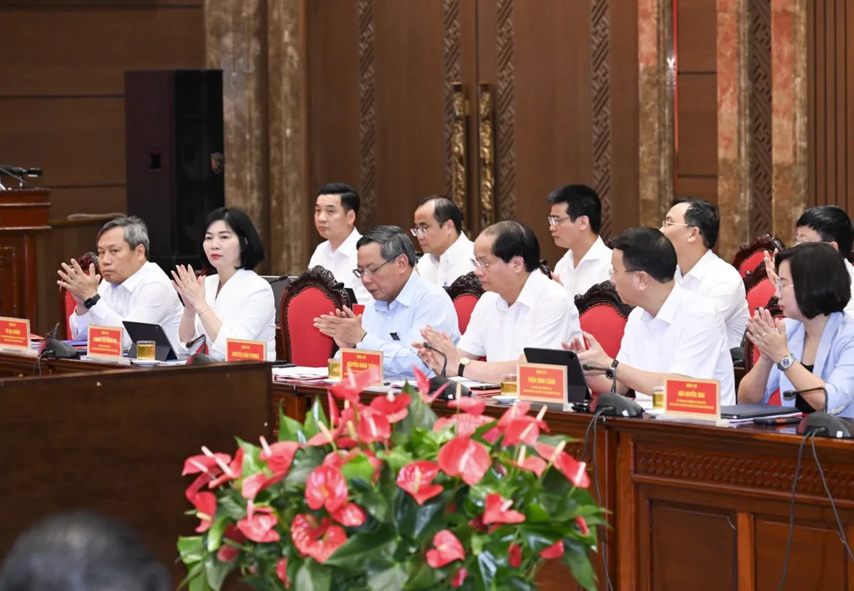 Thủ tướng Lê Minh Hưng: Nhận diện điểm nghẽn, thúc đẩy Hà Nội tăng trưởng hai con số - Ảnh 3.