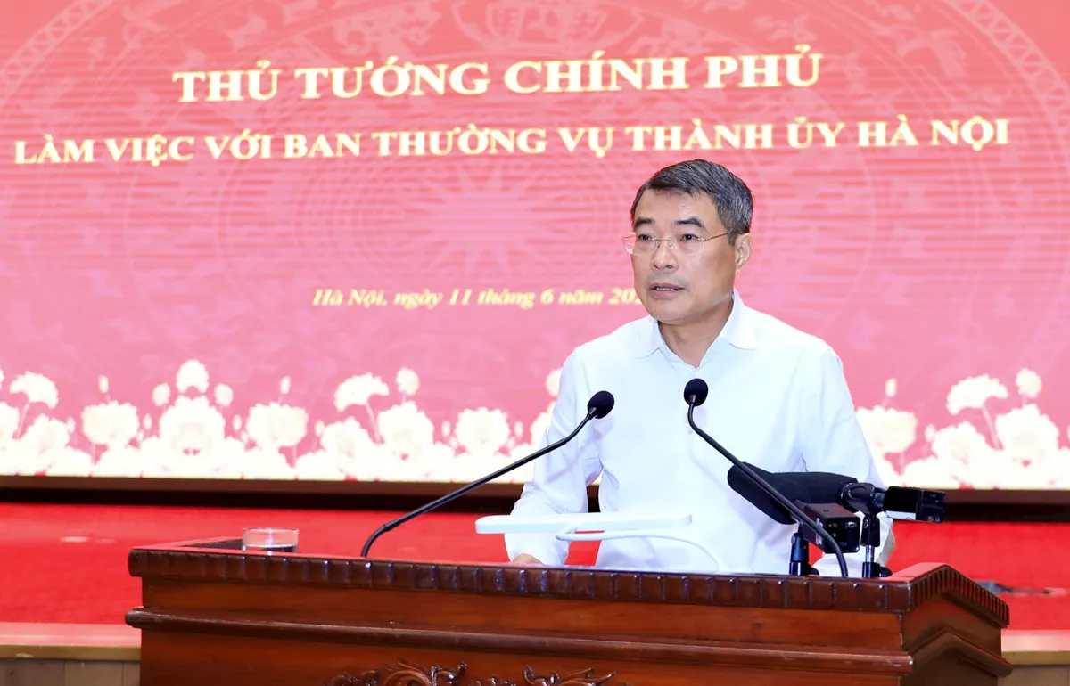 Thủ tướng: H&agrave; Nội phải tiếp tục ph&aacute;t huy vai tr&ograve; đầu t&agrave;u, tạo động lực tăng trưởng cho cả nước - Ảnh 1.