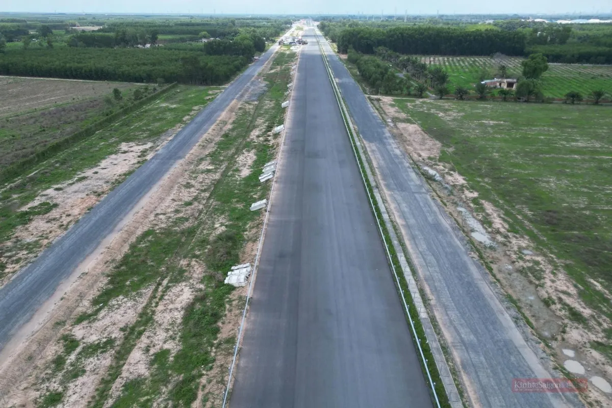 V&agrave;nh đai 3 TP. Hồ Ch&iacute; Minh qua Đồng Nai ho&agrave;n th&agrave;nh nhiều hạng mục quan trọng
- Ảnh 8.