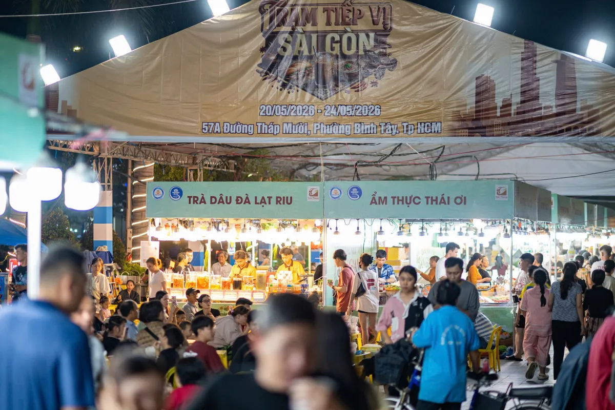 Thành phố Hồ Chí Minh vào top 10 điểm đến ẩm thực hấp dẫn nhất thế giới- Ảnh 2. Thành phố Hồ Chí Minh vào top 10 điểm đến ẩm thực hấp dẫn nhất thế giới- Ảnh 2.