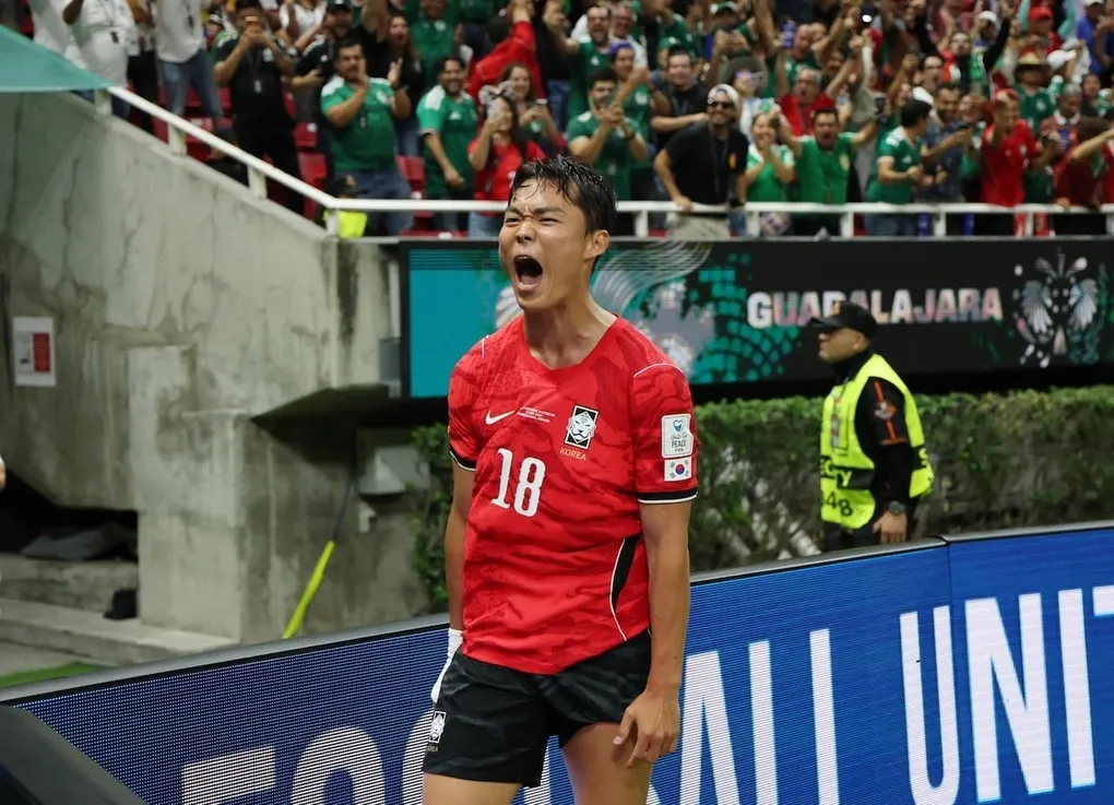 Bị CH Séc dẫn trước, Hàn Quốc vẫn tạo màn ngược dòng ngoạn mục ngày ra quân World Cup 2026.- Ảnh 1. Bị CH Séc dẫn trước, Hàn Quốc vẫn tạo màn ngược dòng ngoạn mục ngày ra quân World Cup 2026.- Ảnh 1.