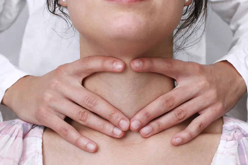 Ung thư tuyến giáp ngày càng trẻ hóa: Dấu hiệu nhận biết sớm và cách phòng ngừa hiệu quả- Ảnh 1. Ung thư tuyến giáp ngày càng trẻ hóa: Dấu hiệu nhận biết sớm và cách phòng ngừa hiệu quả- Ảnh 1.