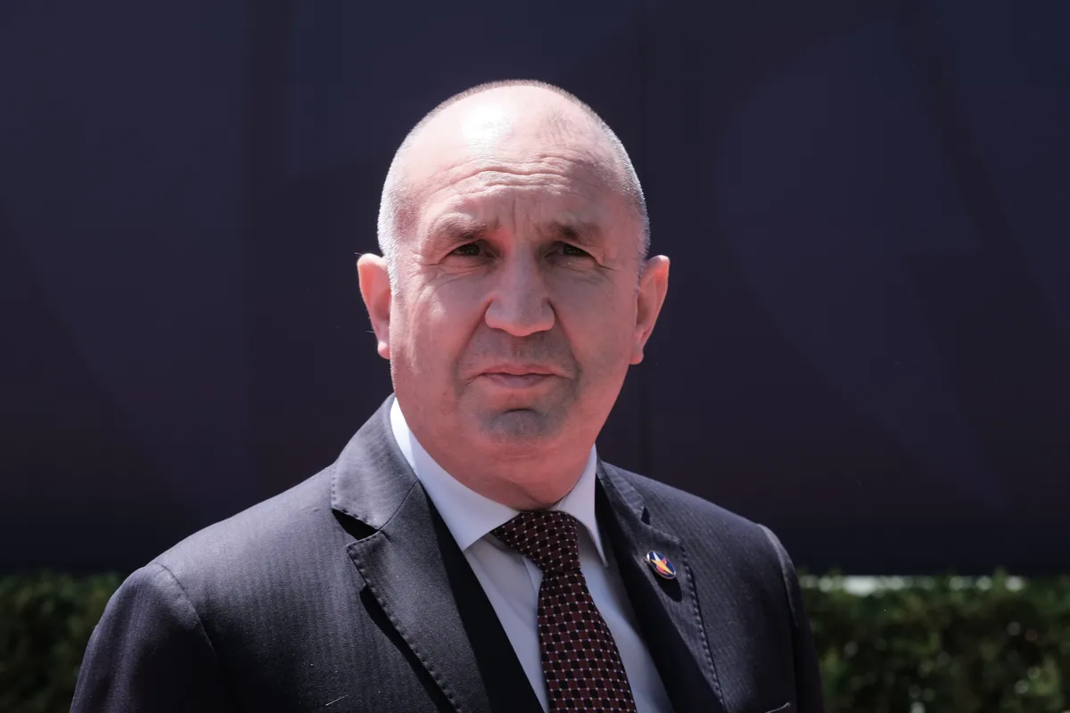 Bulgaria tuyên bố chấm dứt cung cấp vũ khí cho Ukraine- Ảnh 1.