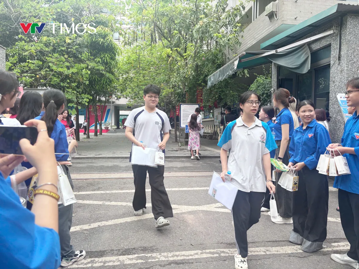 Gợi ý đáp án môn Tiếng Anh thi tốt nghiệp THPT 2026 - Ảnh 11.