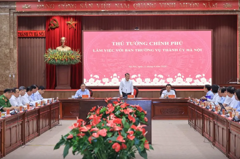 Thủ tướng: Hà Nội phải quyết tâm cao nhất để đạt tăng trưởng 11%- Ảnh 1. Thủ tướng: Hà Nội phải quyết tâm cao nhất để đạt tăng trưởng 11%- Ảnh 1.