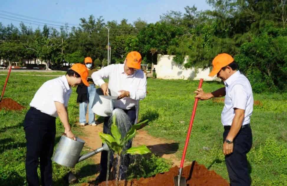 Lâm Đồng đẩy mạnh phát triển du lịch xanh tại Đặc khu Phú Quý- Ảnh 3. Lâm Đồng đẩy mạnh phát triển du lịch xanh tại Đặc khu Phú Quý- Ảnh 3.