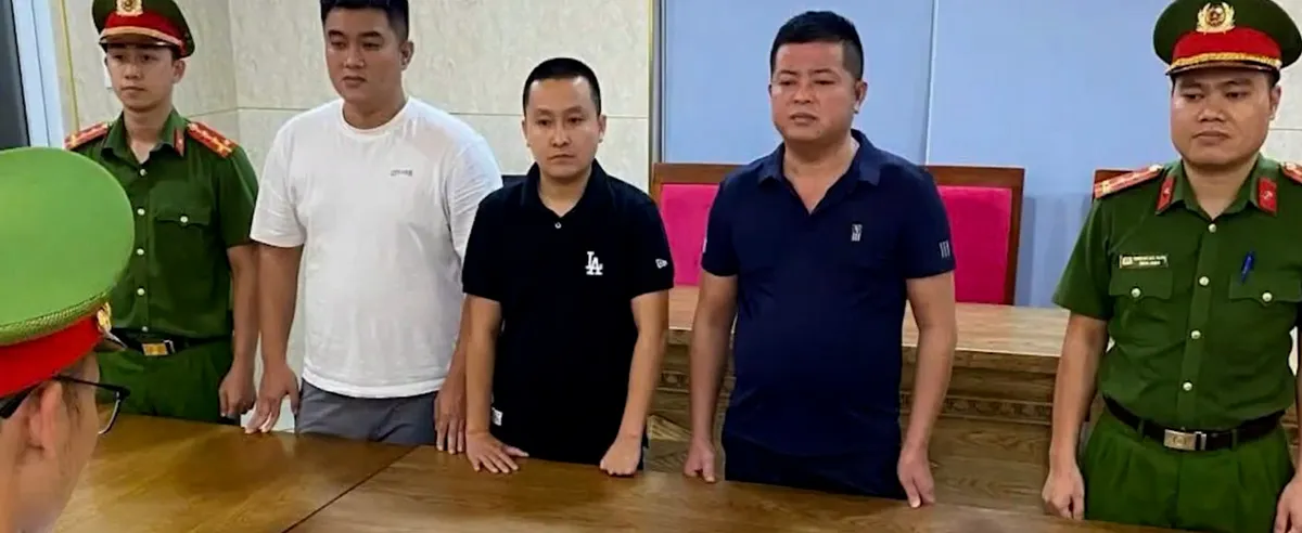 Đà Nẵng khởi tố 15 đối tượng trong đường dây lừa đảo chiếm đoạt tài sản- Ảnh 1. Đà Nẵng khởi tố 15 đối tượng trong đường dây lừa đảo chiếm đoạt tài sản- Ảnh 1.