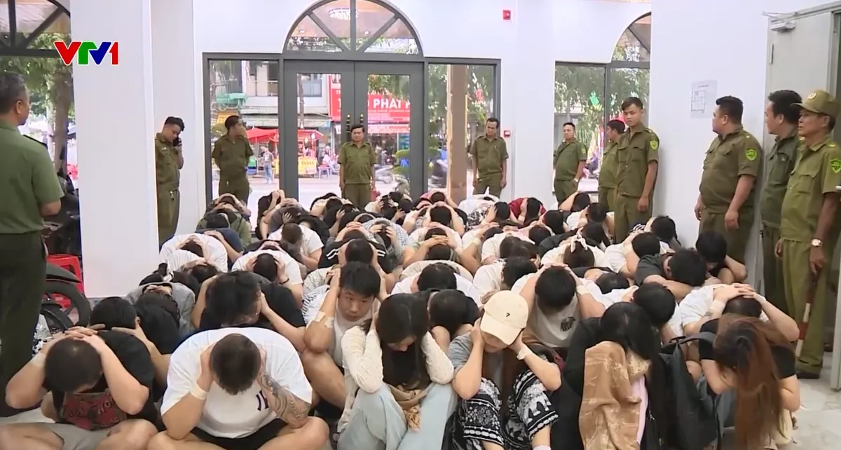 Tội phạm công nghệ cao có xu hướng “dạt” sang Việt Nam, lập “đại bản doanh” lừa đảo- Ảnh 1. Tội phạm công nghệ cao có xu hướng “dạt” sang Việt Nam, lập “đại bản doanh” lừa đảo- Ảnh 1.