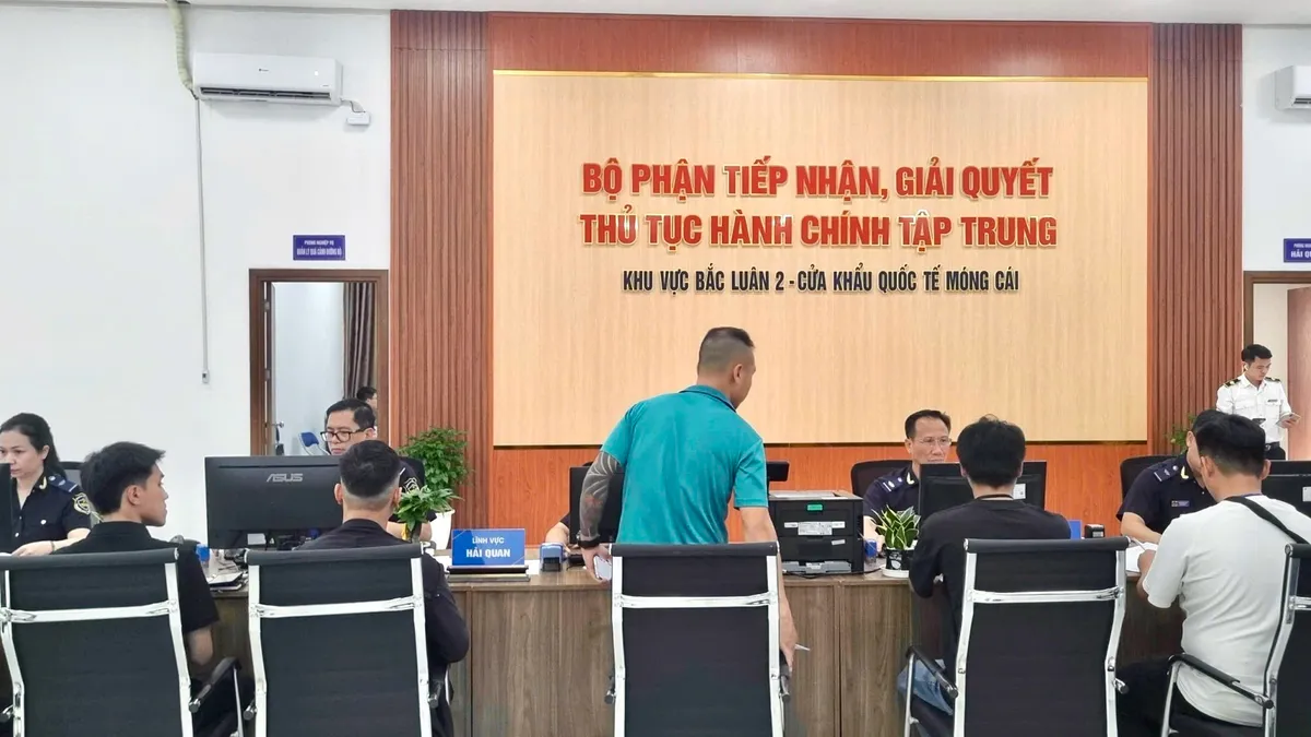 Quảng Ninh vận hành bộ phận thủ tục hành chính tập trung tại Bắc Luân 2- Ảnh 3.