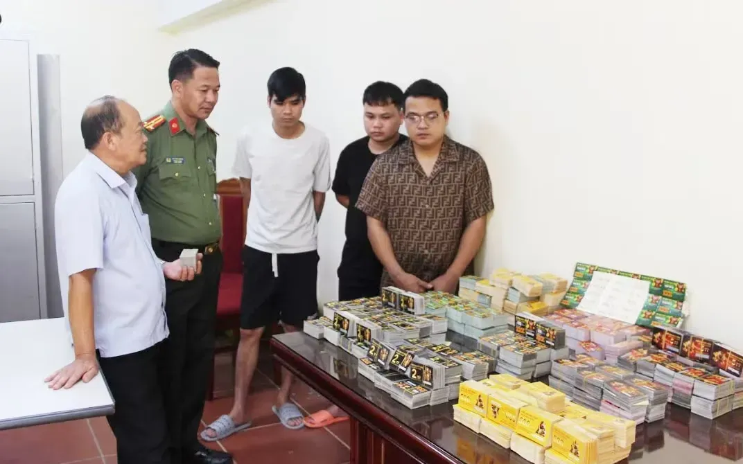 Chi&ecirc;u tr&ograve; livestream v&eacute; c&agrave;o tr&uacute;ng thưởng giả: H&agrave;ng ngh&igrave;n người sập bẫy, mất hơn 600 triệu đồng- Ảnh 1.