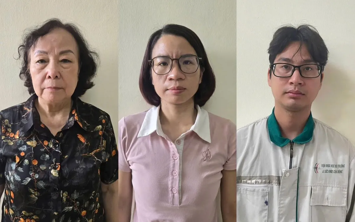Đối tượng Nguyễn Thị Phương Thảo, Viện trưởng Viện Khoa học môi trường và sức khỏe cộng đồng ( bên trái hình) và các đồng phạm. (ảnh: Công an Hà Nội)