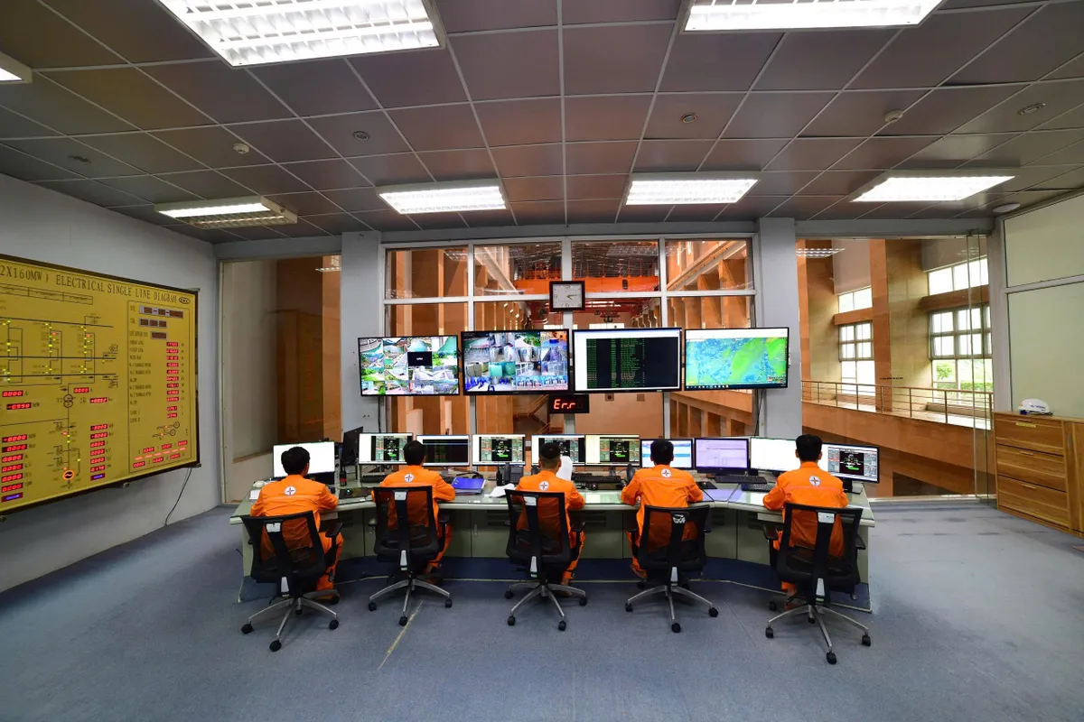 EVNGENCO1: Nỗ lực cao nhất cho cấp điện cao điểm mùa khô- Ảnh 3. EVNGENCO1: Nỗ lực cao nhất cho cấp điện cao điểm mùa khô- Ảnh 3.