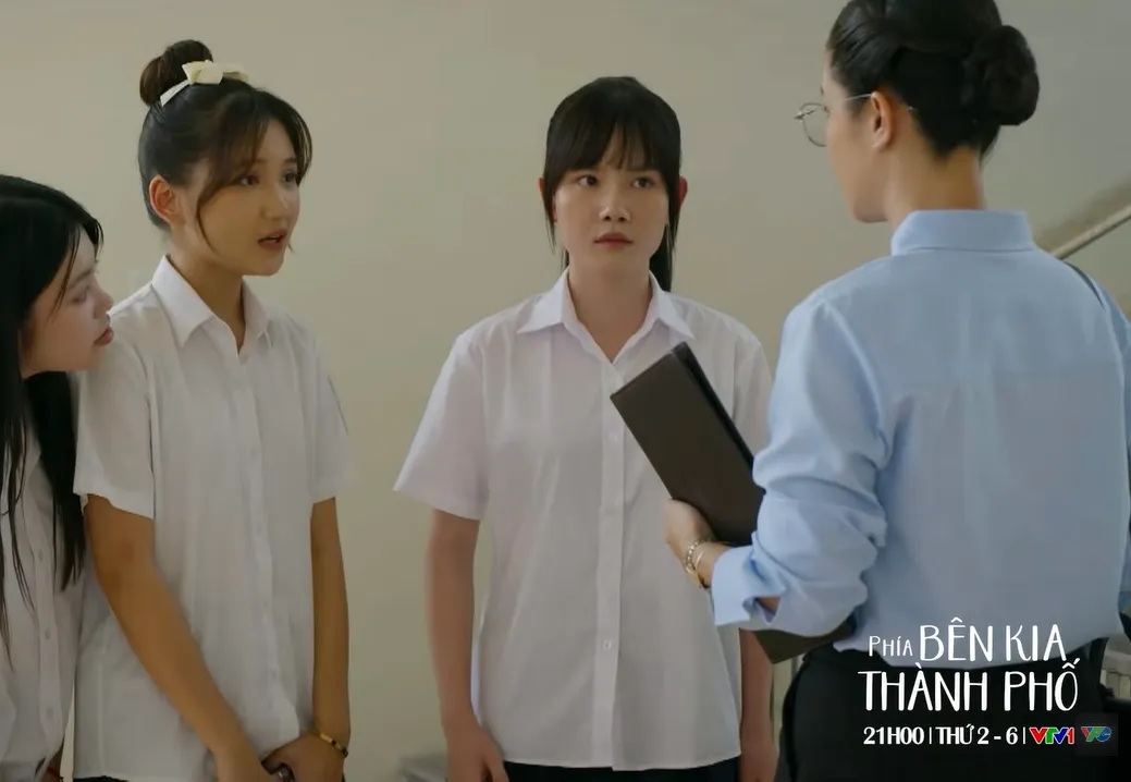Phía bên kia thành phố - Tập 13: Phi Yến bắt tay Thái để chia rẽ Cương và Lan - Ảnh 8.