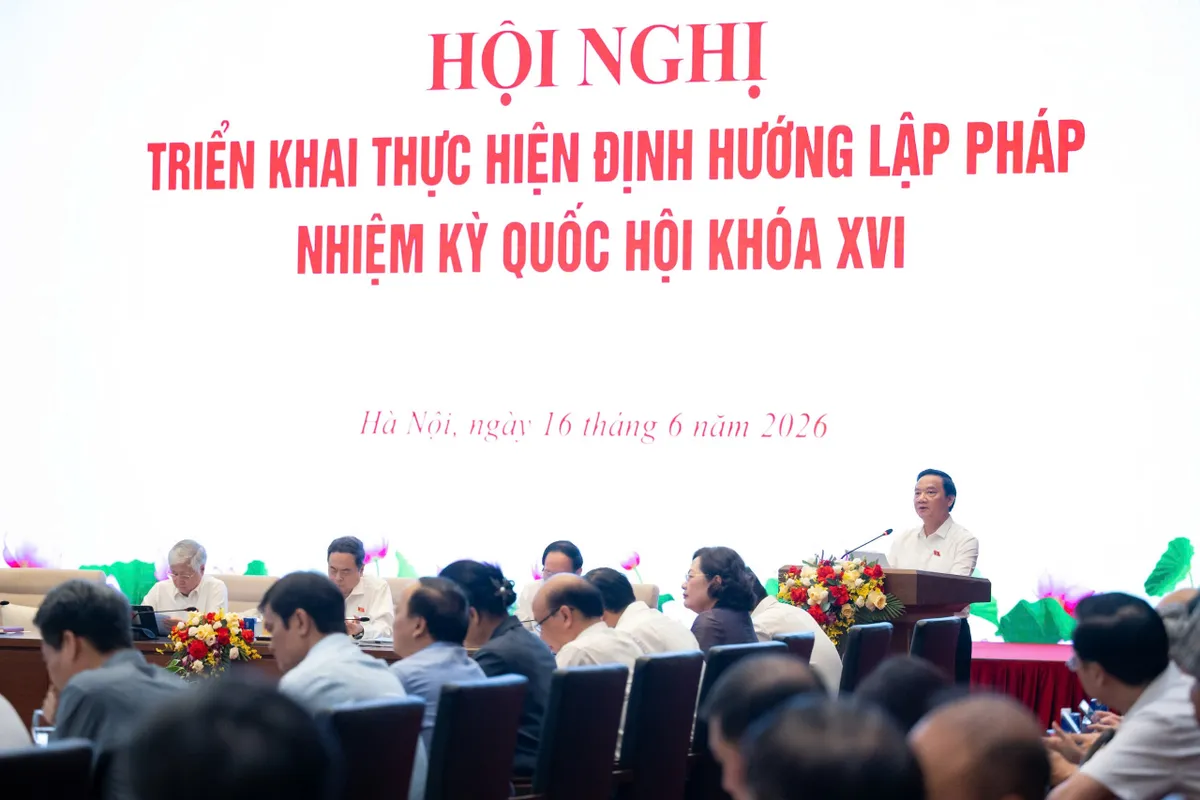 Chủ tịch Quốc hội Trần Thanh Mẫn chủ tr&igrave; Hội nghị triển khai Định hướng lập ph&aacute;p nhiệm kỳ kh&oacute;a XVI - Ảnh 1.