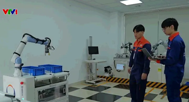 Thu h&uacute;t nh&acirc;n t&agrave;i khoa học: Kh&ocirc;ng chỉ cần đ&atilde;i ngộ, m&agrave; cần m&ocirc;i trường để s&aacute;ng tạo - Ảnh 2.