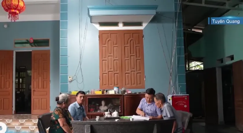 Cán bộ - nhân tố then chốt trong vận hành chính quyền địa phương 2 cấp - Ảnh 1.
