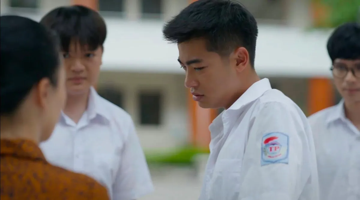 Ph&iacute;a b&ecirc;n kia th&agrave;nh phố - Tập 14: Mẹ Khu&ecirc; bật kh&oacute;c &acirc;n hận v&igrave; dạy con nhẫn nhịn, sự thật về "tr&ograve; ngoan" Th&aacute;i bị lật tẩy  - Ảnh 6.