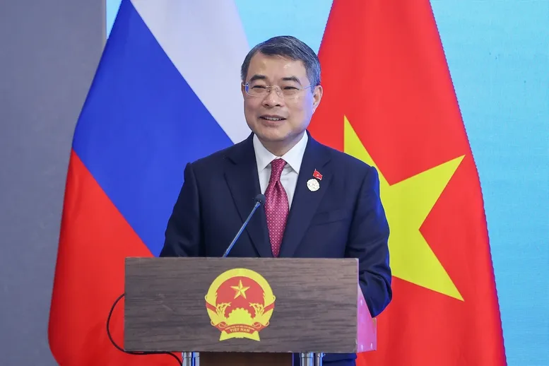 Thủ tướng gặp các cơ quan đại diện và cộng đồng người Việt Nam tại Liên bang Nga- Ảnh 1. Thủ tướng gặp các cơ quan đại diện và cộng đồng người Việt Nam tại Liên bang Nga- Ảnh 1.