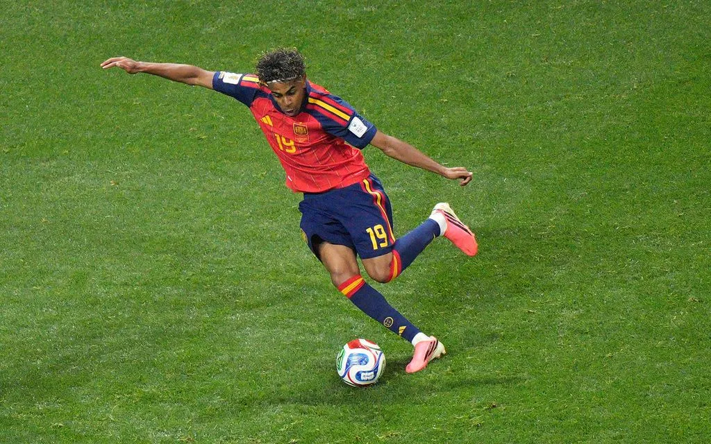 Lamine Yamal trong trận đấu bóng đá thuộc bảng H World Cup giữa Tây Ban Nha và Cape Verde ở Atlanta ngày 15 tháng 6. (Ảnh: AP/Jacob Kupferman)