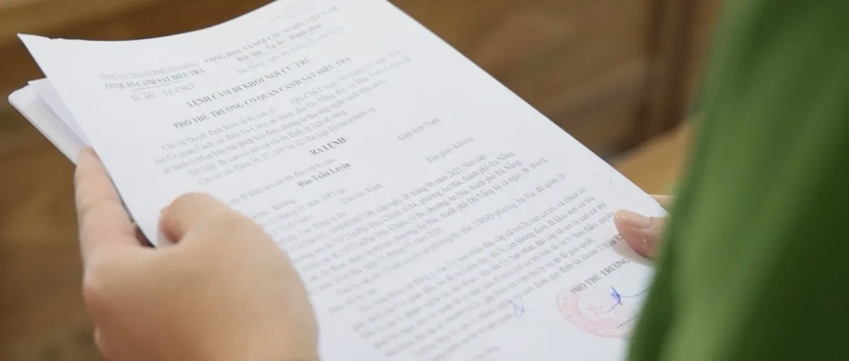 Đà Nẵng khởi tố 3 đối tượng kinh doanh sách điện tử lậu- Ảnh 3. Đà Nẵng khởi tố 3 đối tượng kinh doanh sách điện tử lậu- Ảnh 3.