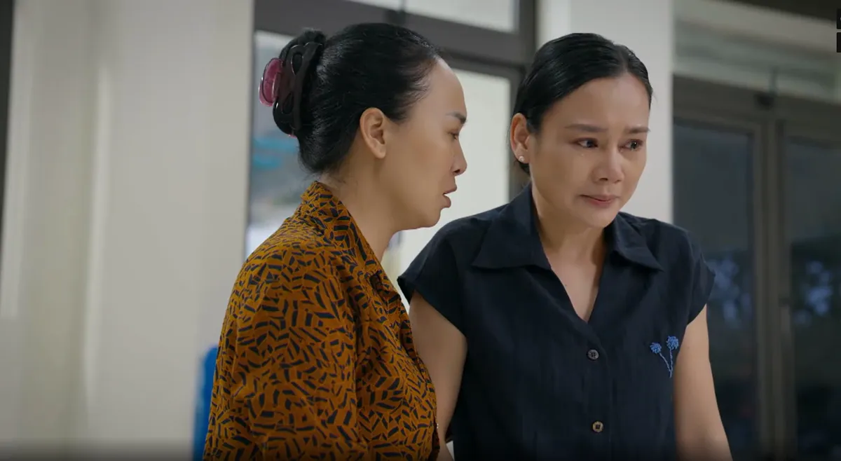 Ph&iacute;a b&ecirc;n kia th&agrave;nh phố - Tập 14: Mẹ Khu&ecirc; bật kh&oacute;c &acirc;n hận v&igrave; dạy con nhẫn nhịn, sự thật về "tr&ograve; ngoan" Th&aacute;i bị lật tẩy  - Ảnh 2.