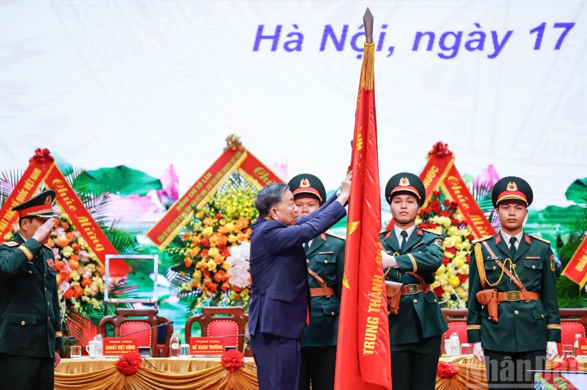 Tổng Bí thư, Chủ tịch nước Tô Lâm: Tiếp tục xây dựng Hội Cựu chiến binh Việt Nam vững mạnh toàn diện - Ảnh 1.