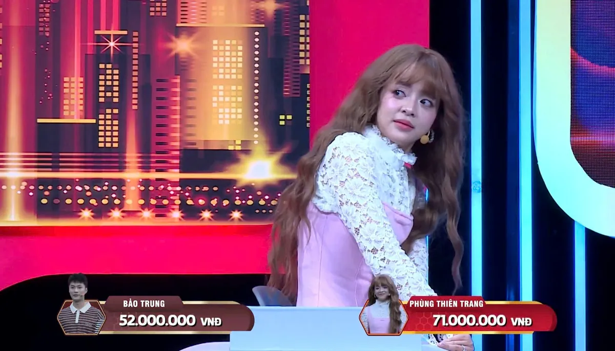 Vận may gọi t&ecirc;n ai: Từ người duy nhất trả lời sai c&acirc;u đầu, Ph&ugrave;ng Thi&ecirc;n Trang thắng lớn với 123 triệu đồng - Ảnh 4.