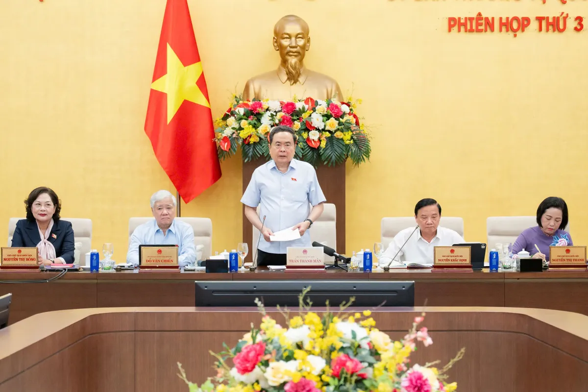 Nghị quyết về Chương tr&igrave;nh gi&aacute;m s&aacute;t của Ủy ban Thường vụ Quốc hội năm 2027 - Ảnh 1.
