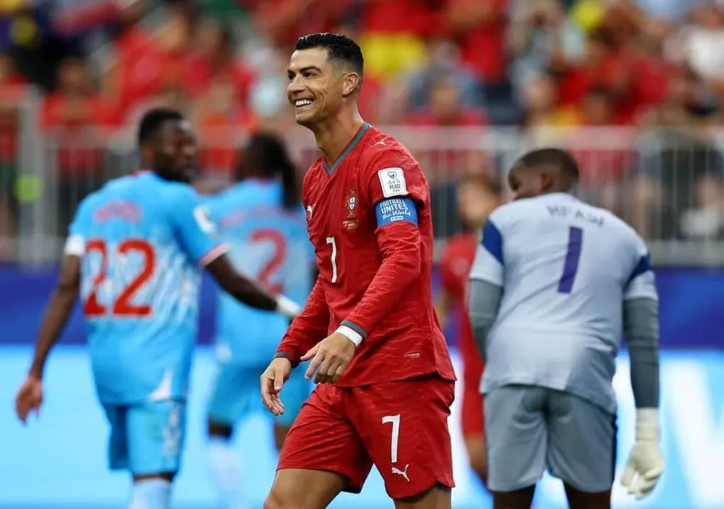 Ronaldo tịt ngòi, Bồ Đào Nha bất ngờ bị CHDC Congo cầm hòa tại World Cup 2026™- Ảnh 1. Ronaldo tịt ngòi, Bồ Đào Nha bất ngờ bị CHDC Congo cầm hòa tại World Cup 2026™- Ảnh 1.