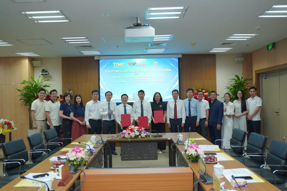 Hợp t&aacute;c chuẩn h&oacute;a nguồn nh&acirc;n lực truyền th&ocirc;ng số v&agrave; nghiệp vụ livestream - Ảnh 4.