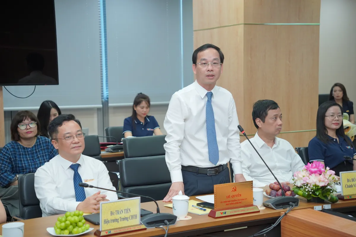 Hợp t&aacute;c chuẩn h&oacute;a nguồn nh&acirc;n lực truyền th&ocirc;ng số v&agrave; nghiệp vụ livestream - Ảnh 1.