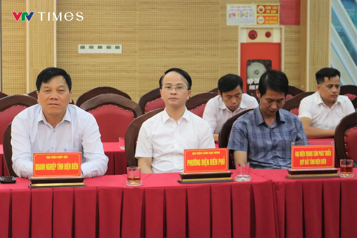 Điện Biên: Chung tay tháo gỡ điểm nghẽn, tạo động lực thu hút đầu tư - Ảnh 3.