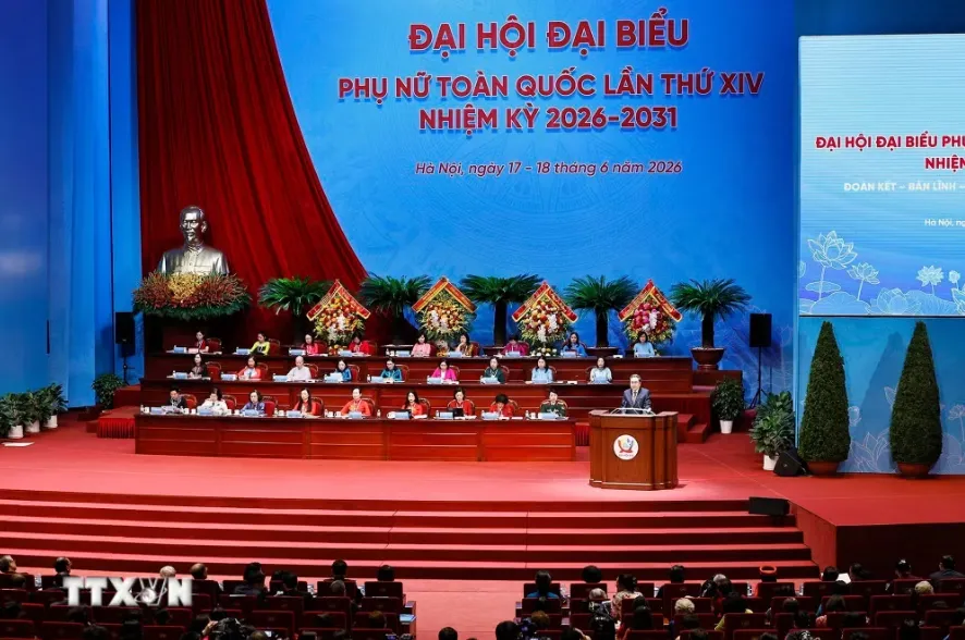 Chủ tịch Quốc hội Trần Thanh Mẫn: Phụ nữ phải thực sự trở th&agrave;nh chủ thể quan trọng kiến tạo ph&aacute;t triển đất nước - Ảnh 1.