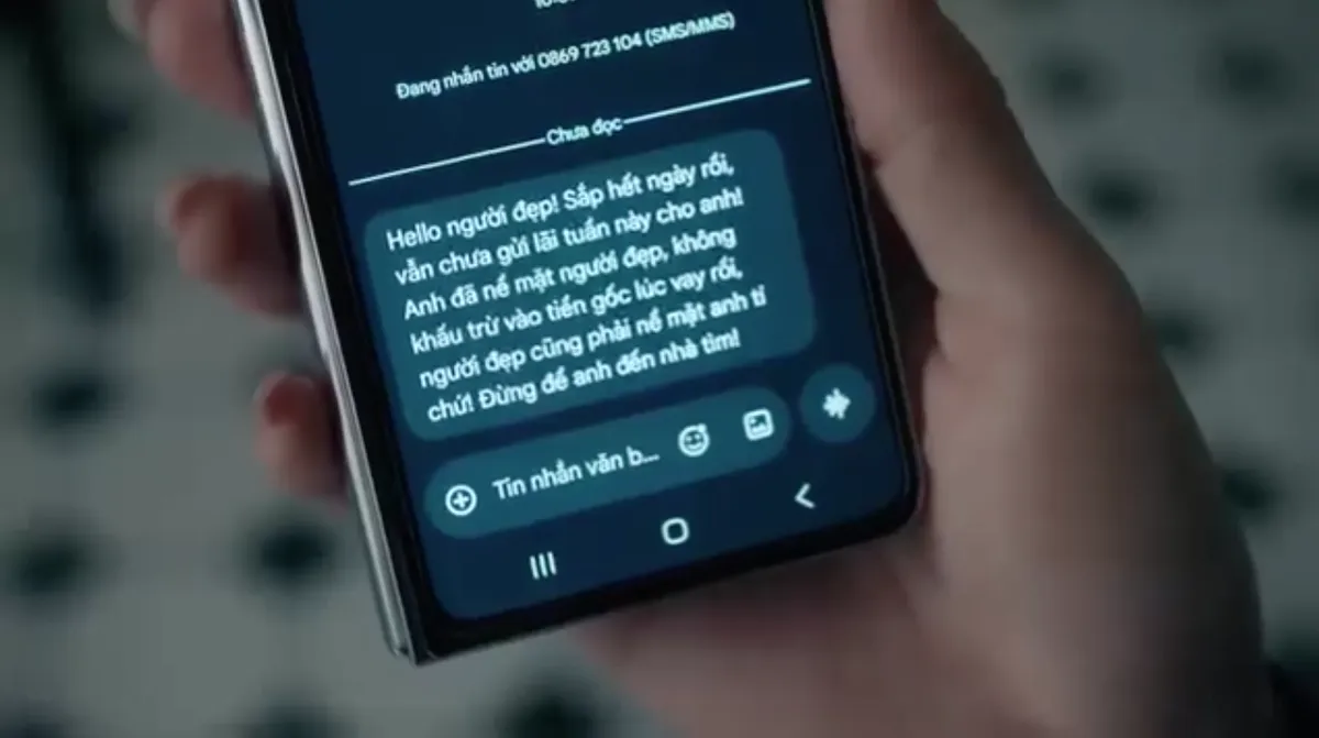 Dưới &ocirc; cửa s&aacute;ng đ&egrave;n - Tập 15: Đau l&ograve;ng với lời th&uacute; tội ngoại t&igrave;nh của chồng, Diệu thẫn thờ bỏ nh&agrave; đi lang thang- Ảnh 2.