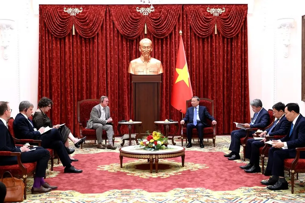 Tổng B&iacute; thư, Chủ tịch nước T&ocirc; L&acirc;m tiếp Ph&oacute; Chủ tịch Quốc hội Cộng h&ograve;a Li&ecirc;n bang Đức - Ảnh 3.
