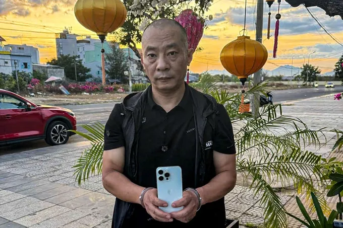 Bắt giữ đối tượng dùng túi nilon trùm đầu nữ quản lý sòng bạc để cướp tài sản tại Đà Nẵng- Ảnh 1. Bắt giữ đối tượng dùng túi nilon trùm đầu nữ quản lý sòng bạc để cướp tài sản tại Đà Nẵng- Ảnh 1.