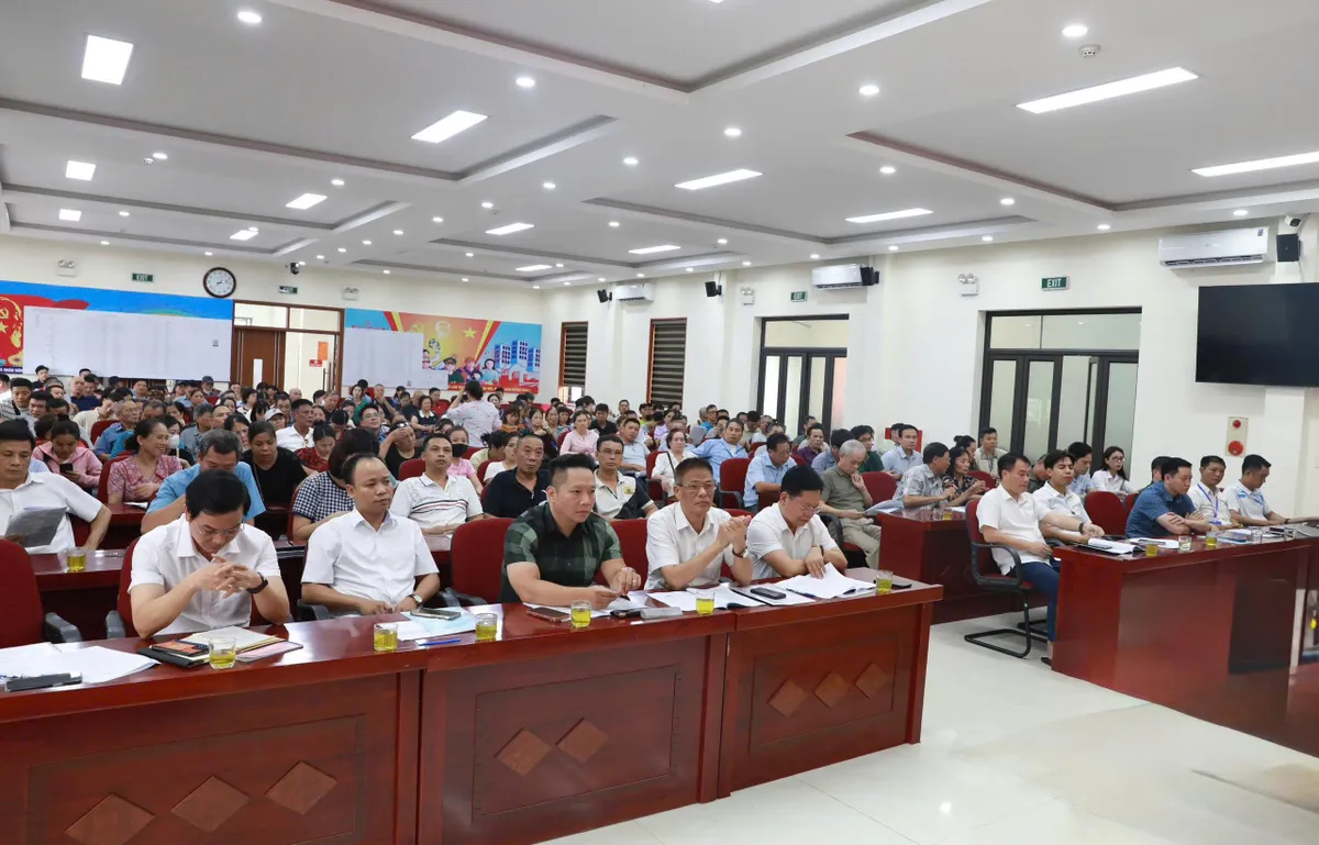 Dự &aacute;n Trục kh&ocirc;ng gian Quốc lộ 1A: Người d&acirc;n Định C&ocirc;ng ủng hộ chủ trương, mong muốn đảm bảo quyền lợi - Ảnh 3.